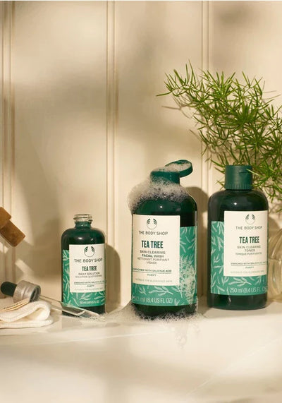 Tea Tree Skin Clearing Mattifying Toner