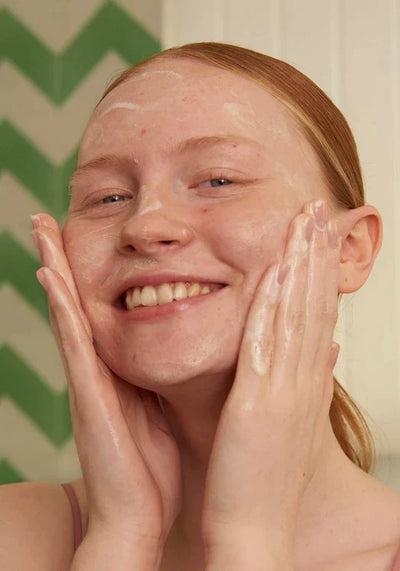 Tea Tree Skin Clearing Facial Wash