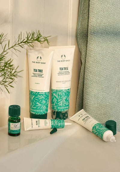 Tea Tree Skin Clearing Foaming Mousse