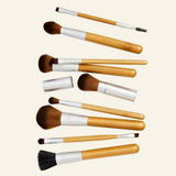 Retractable Blusher Brush